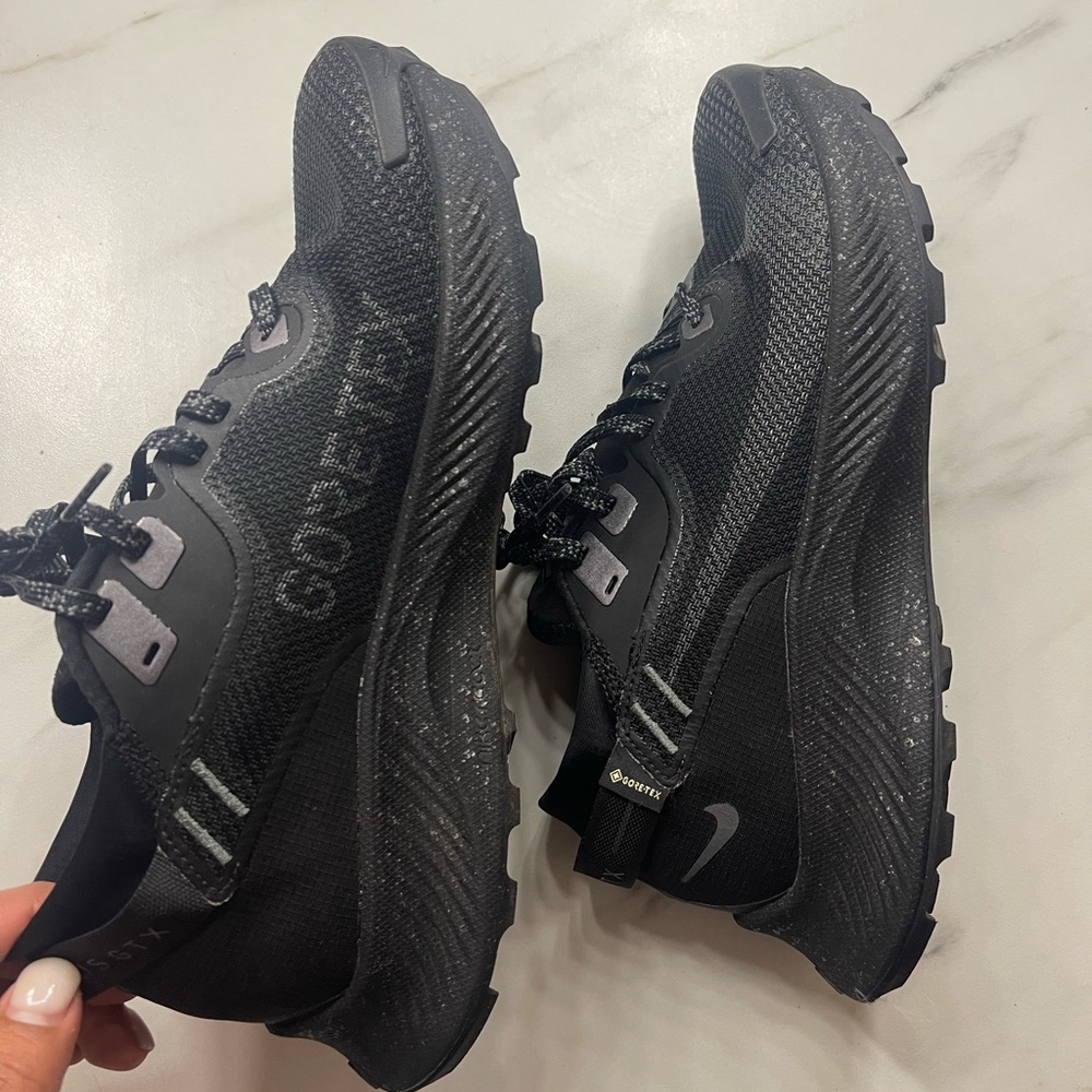Nike trail running shoes